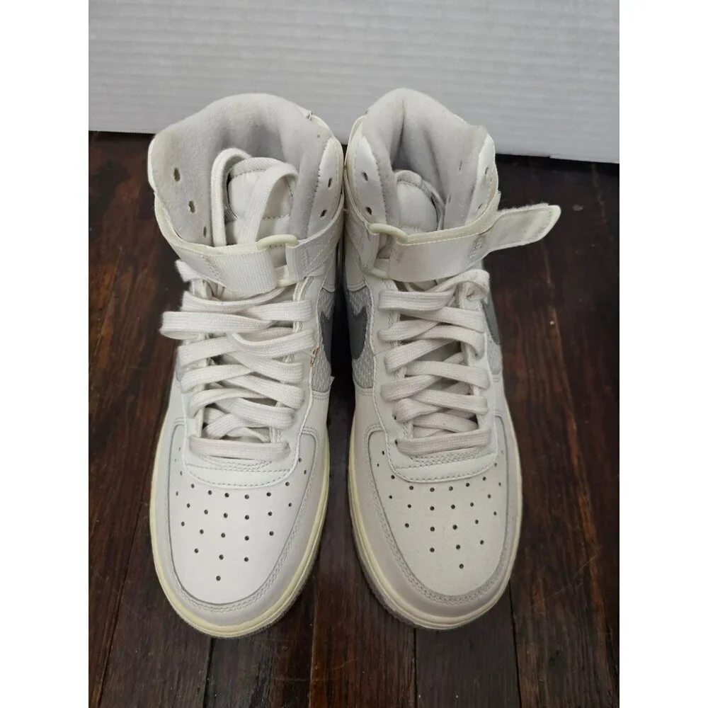 Nike Air Force 1 High Leather GS Sail Medium Gray 5.5 Y NWOT